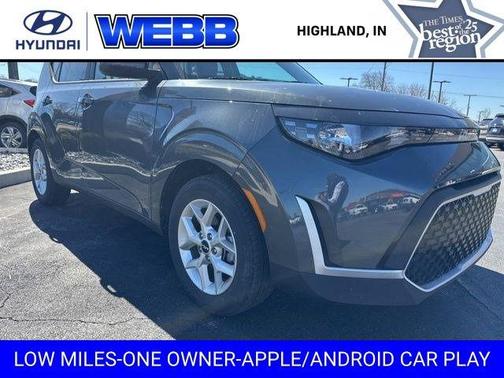 Fusion Orange 2024 Kia Soul LX