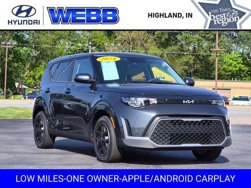 Fusion Orange 2024 Kia Soul LX