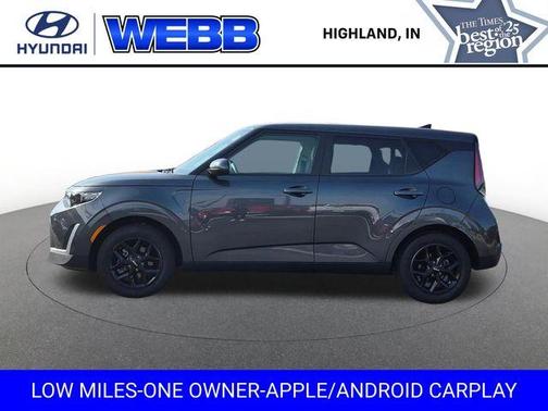 Fusion Orange 2024 Kia Soul LX