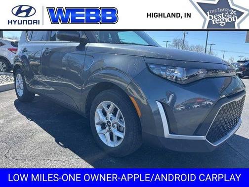 Fusion Orange 2024 Kia Soul LX