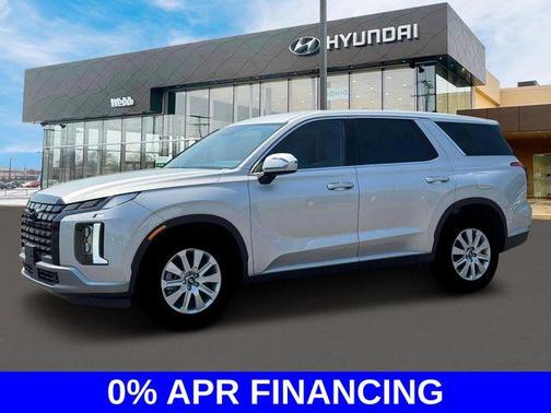 2025 Hyundai PALISADE SE