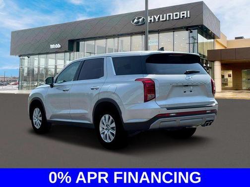 2025 Hyundai PALISADE SE