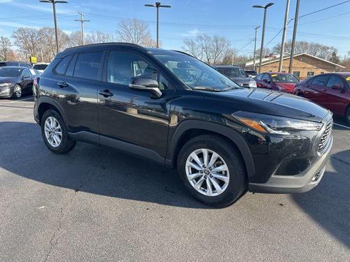 2022 Toyota Corolla Cross LE