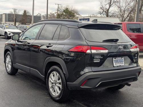 2022 Toyota Corolla Cross LE