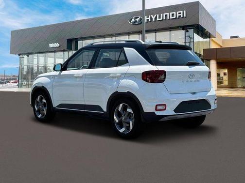 2025 Hyundai VENUE Limited