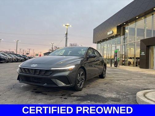 2025 Hyundai ELANTRA HEV SEL