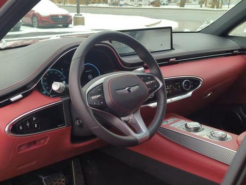 2023 Genesis GV70 2.5T