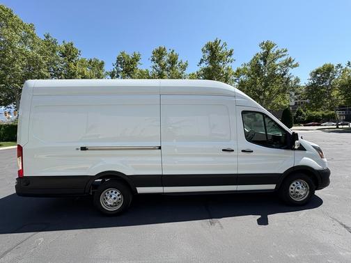 2020 Ford Transit-250 Base