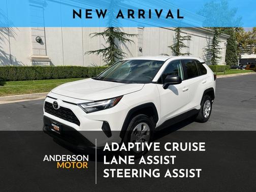 2024 Toyota RAV4 LE