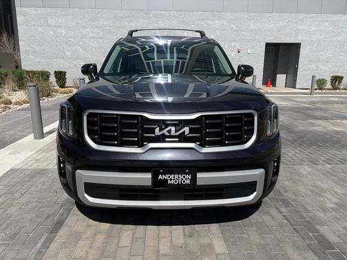 Metal 2025 Kia Telluride S