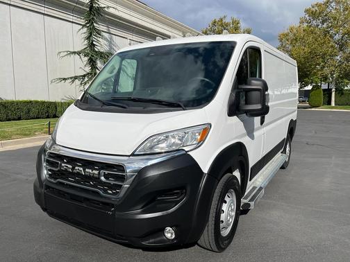 2023 RAM ProMaster 2500 Base