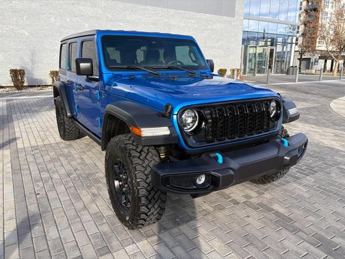 2024 Jeep Wrangler 4xe Sport