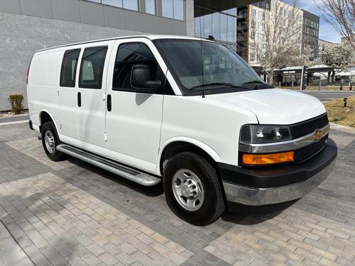 2024 Chevrolet Express 2500 Work Van