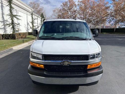 2022 Chevrolet Express 2500 Work Van