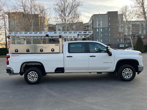 2025 Chevrolet Silverado 2500 WT