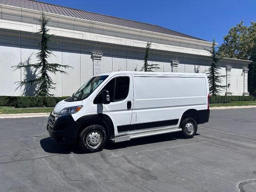 2023 RAM ProMaster 2500 Base