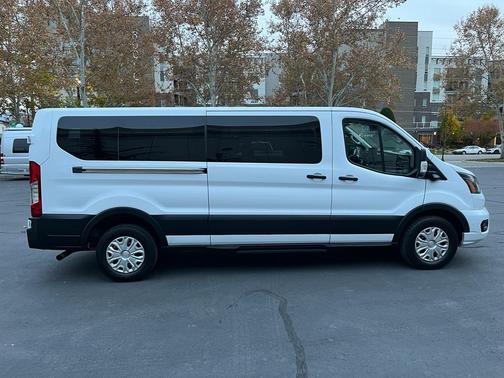 2023 Ford Transit Connect XLT