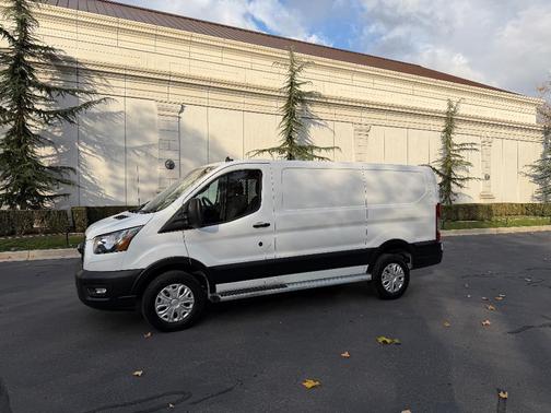 2024 Ford Transit-250 Base