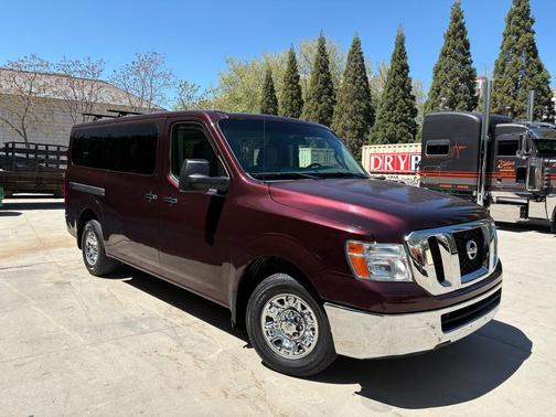 2015 Nissan NV Passenger NV3500 HD SV V6/SV V8