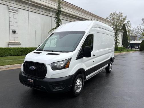 2022 Ford Transit-350 Base
