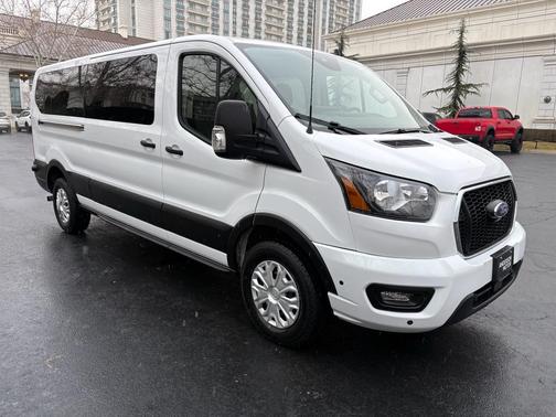 2024 Ford Transit-350 XLT
