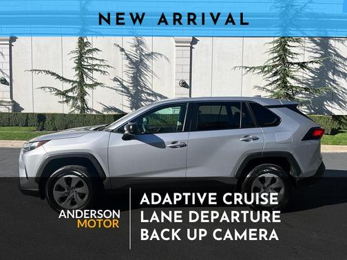 2024 Toyota RAV4 LE