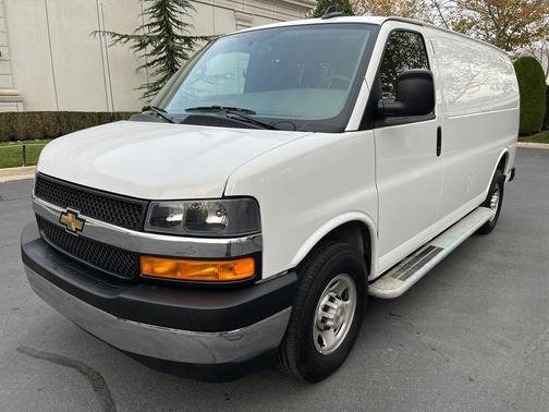2024 Chevrolet Express 2500 Work Van