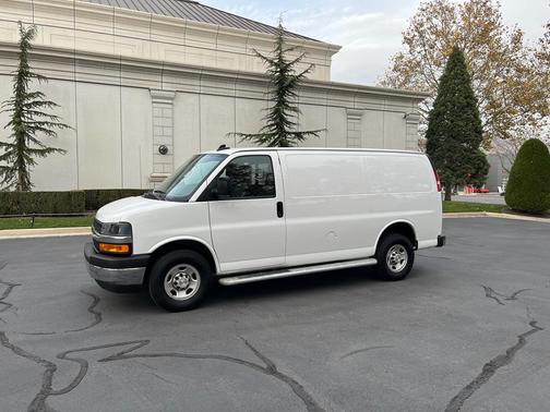 2024 Chevrolet Express 2500 Work Van