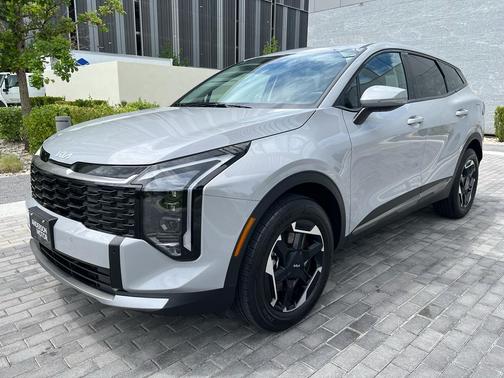 Wolf Gray 2026 Kia Sportage Hybrid S