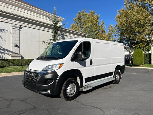 2023 RAM ProMaster 2500 Base