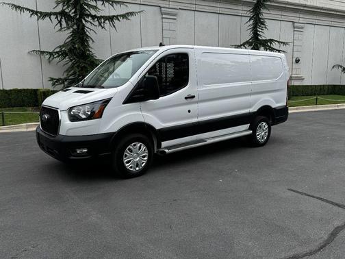 2023 Ford Transit-250 Base