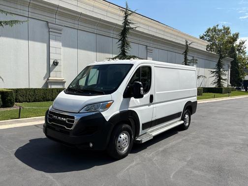 2023 RAM ProMaster 2500 Base