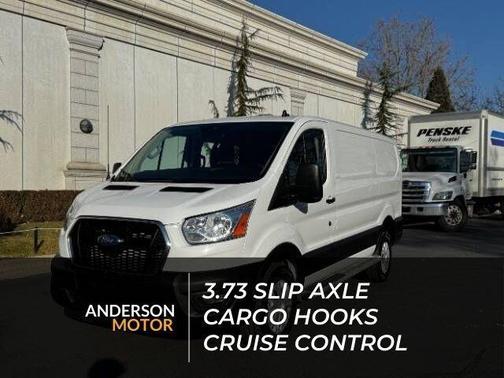 2022 Ford Transit-250 Base