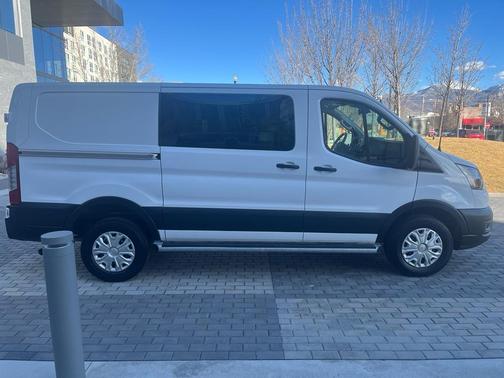 2024 Ford Transit-250 Base