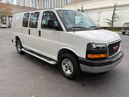 2024 GMC Savana 2500 Work Van
