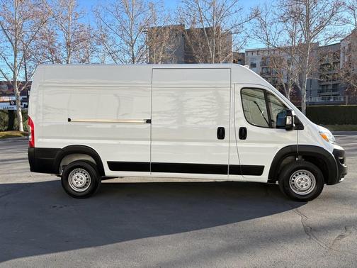 2025 RAM ProMaster 2500 High Roof