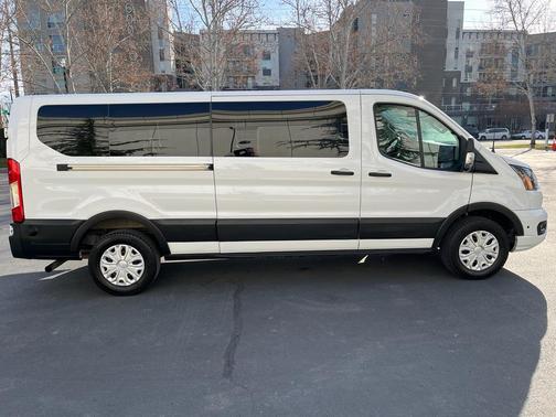 2024 Ford Transit-350 XLT