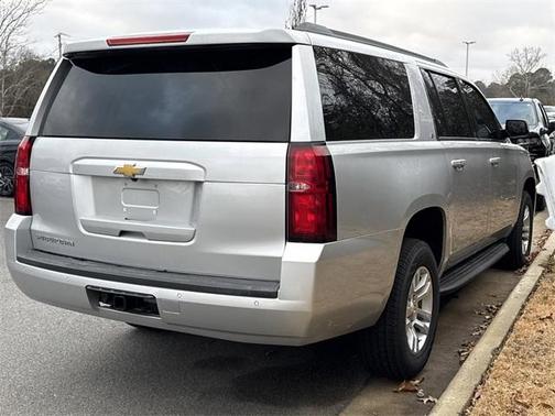 2020 Chevrolet Suburban LT