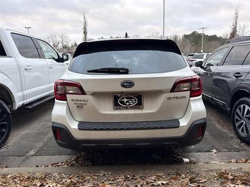 2018 Subaru Outback 2.5i Touring