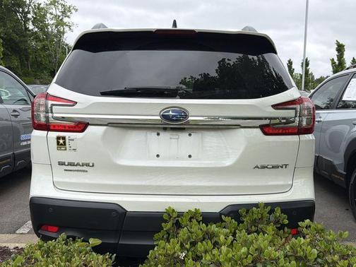 Crystal White Pearl 2023 Subaru Ascent Premium 7-Passenger