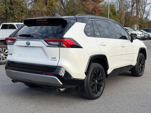 2022 Toyota RAV4 Hybrid XSE