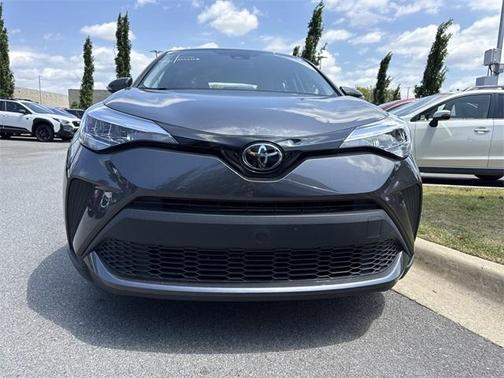 2021 Toyota C-HR LE