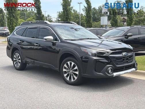 Crystal Black Silica 2025 Subaru Outback Touring