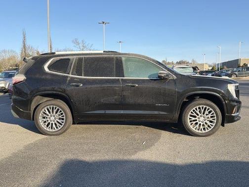2025 GMC Acadia Denali