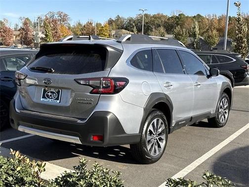 2025 Subaru Outback Touring XT