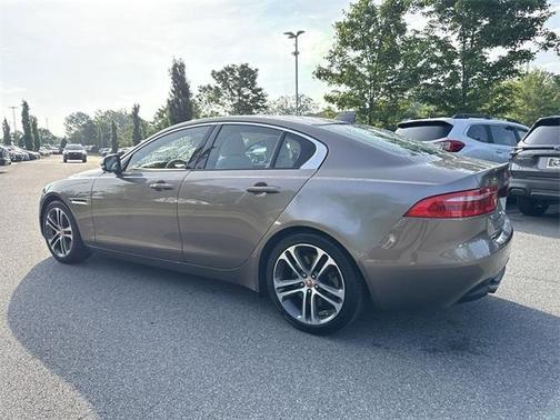 2017 Jaguar XE 35t Premium