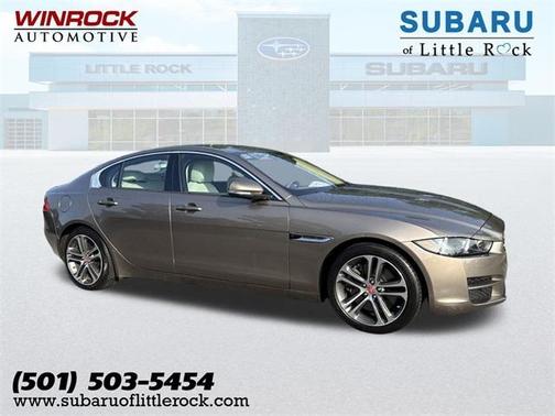 2017 Jaguar XE 35t Premium