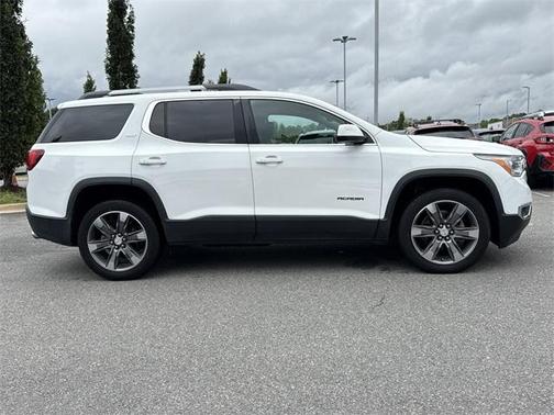 2017 GMC Acadia SLT-2