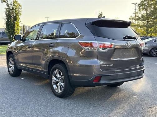 2016 Toyota Highlander LE Plus