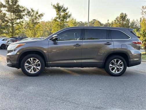 2016 Toyota Highlander LE Plus